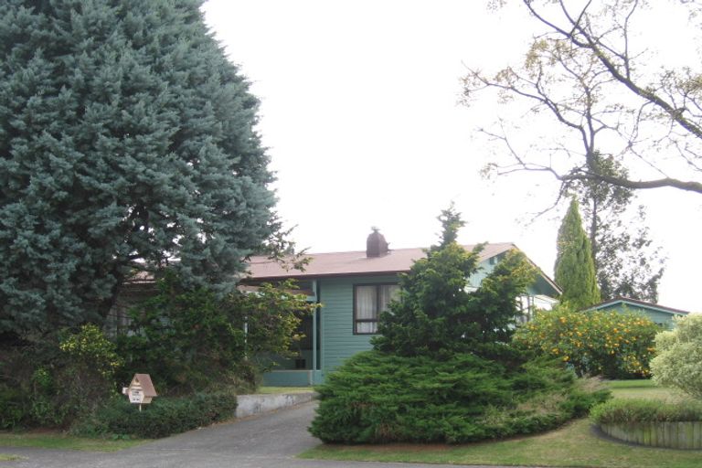 Photo of property in 8 Wilkie Place, Greenmeadows, Napier, 4112