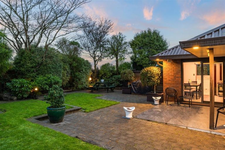 Photo of property in 17 Nepal Place, Burnside, Christchurch, 8053