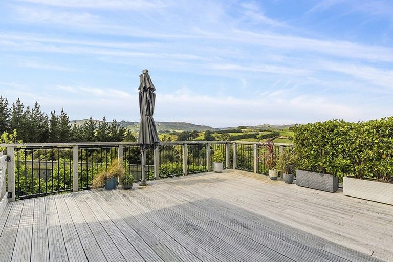 Photo of property in 168 Endeavour Drive, Whitby, Porirua, 5024