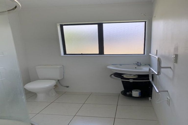 Photo of property in 28 Tristram Avenue, Forrest Hill, Auckland, 0620