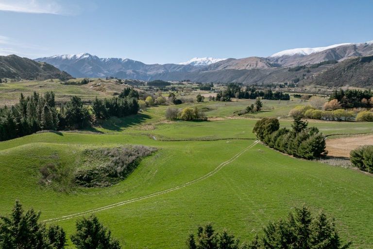 Photo of property in 136 Morven Ferry Road, Arrow Junction, Queenstown, 9371