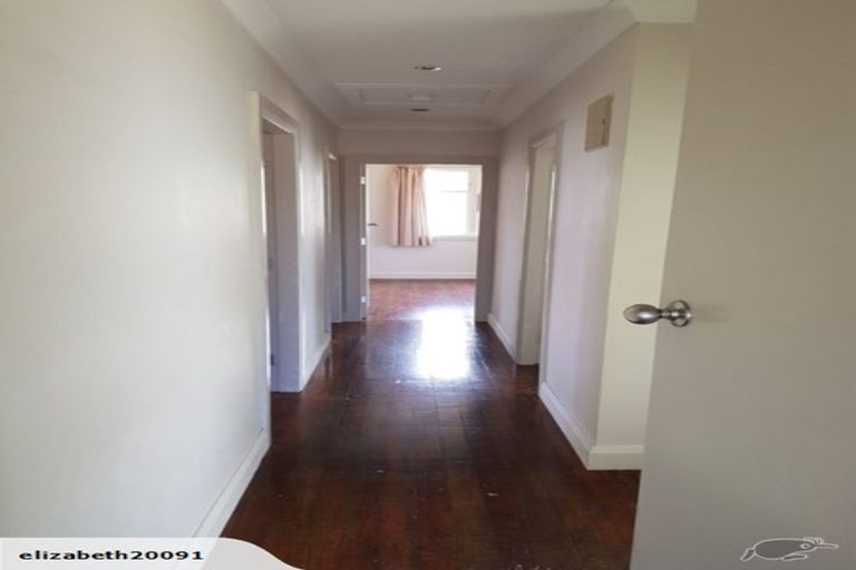 Photo of property in 14 Awatea Street, Levin, 5510