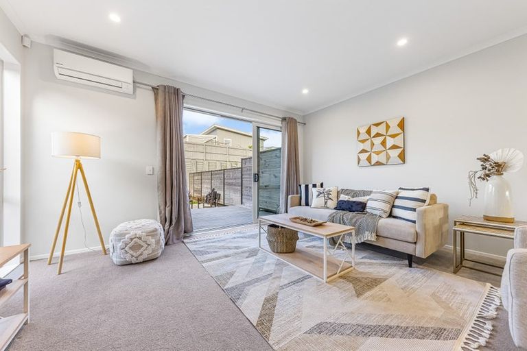 Photo of property in 51 Roundel Crescent, Whenuapai, Auckland, 0618