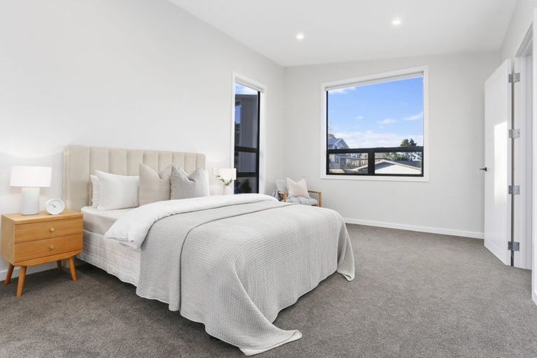 Photo of property in 9 Kaihuia Lane, Oratia, Auckland, 0604