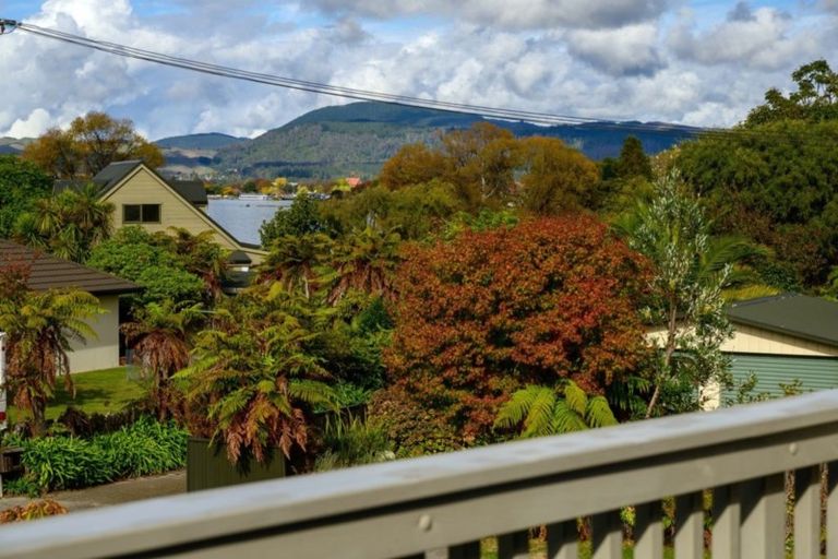 Photo of property in 2 Tatai Street, Koutu, Rotorua, 3010