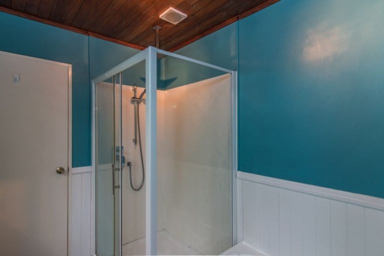 Photo of property in 136 Ruapehu Street, Paraparaumu, 5032