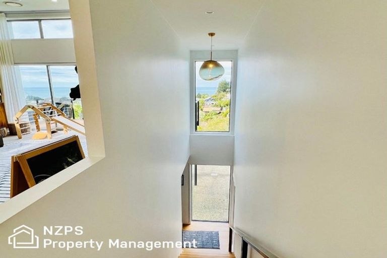 Photo of property in 34 Seaview Terrace, Kew, Dunedin, 9012