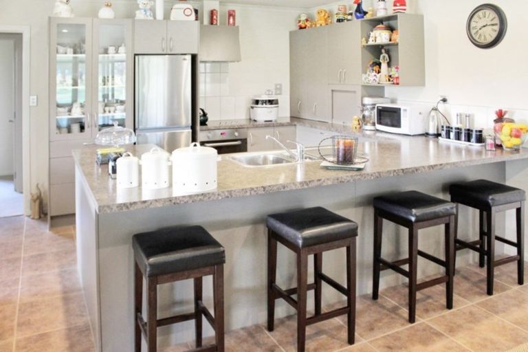 Photo of property in 64 Totaramahonga Road, Dannevirke, 4972