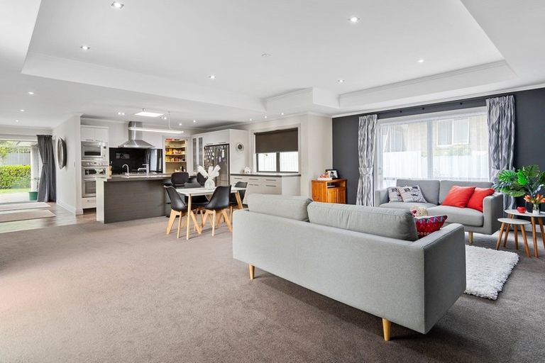 Photo of property in 1 Laura Avenue, Ohauiti, Tauranga, 3112