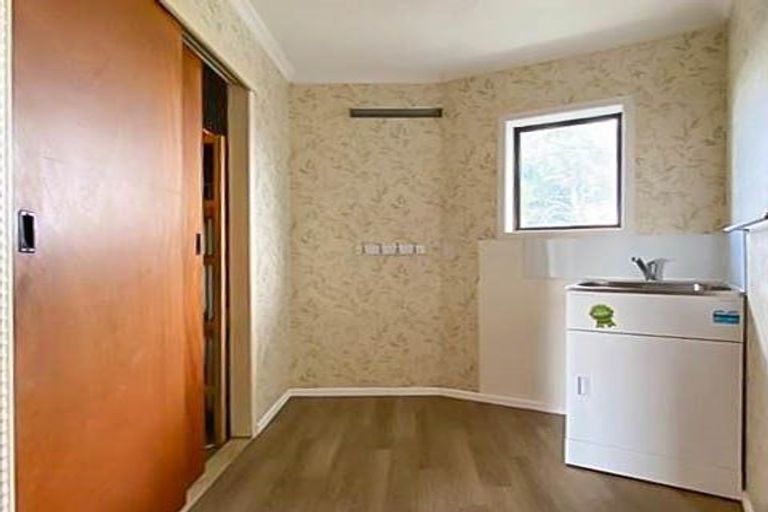 Photo of property in 54 Rona Road, Brixton, Waitara, 4382