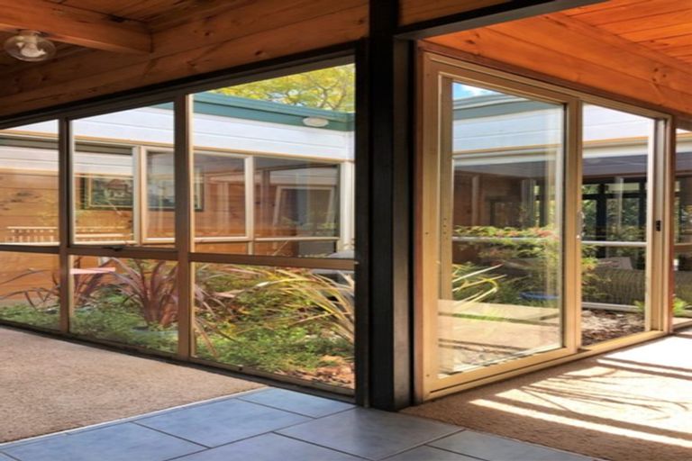 Photo of property in 10 Mission Road, Kerikeri, 0230