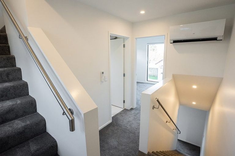 Photo of property in 2/182 Cambridge Terrace, Fairfield, Lower Hutt, 5011