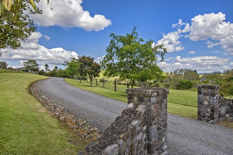 Photo of property in 21 Magnolia Tree Lane, Kerikeri, 0294