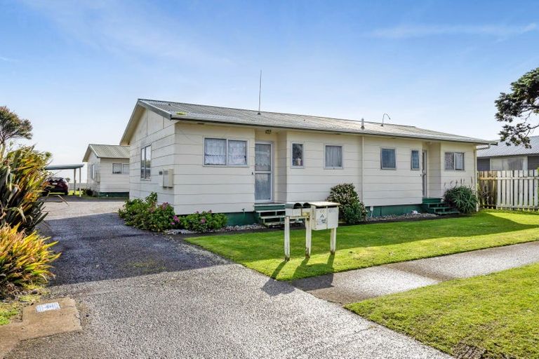 Photo of property in 60 Hume Street, Waitara, 4320
