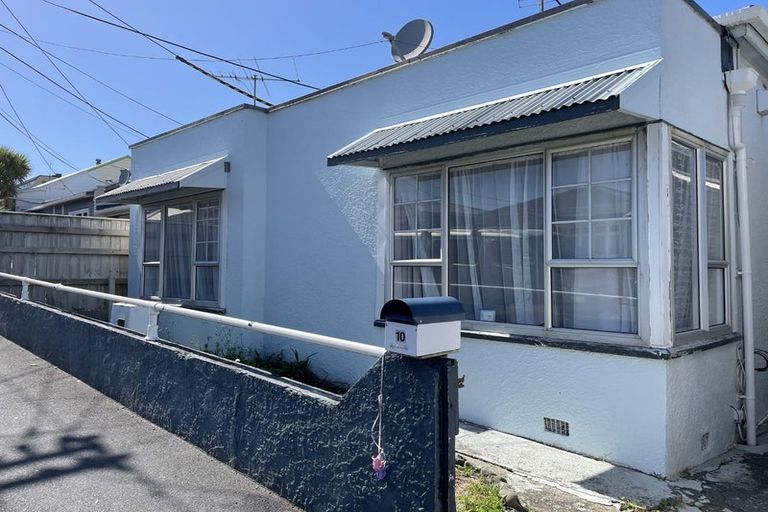Photo of property in 10 Harper Street, Newtown, Wellington, 6021