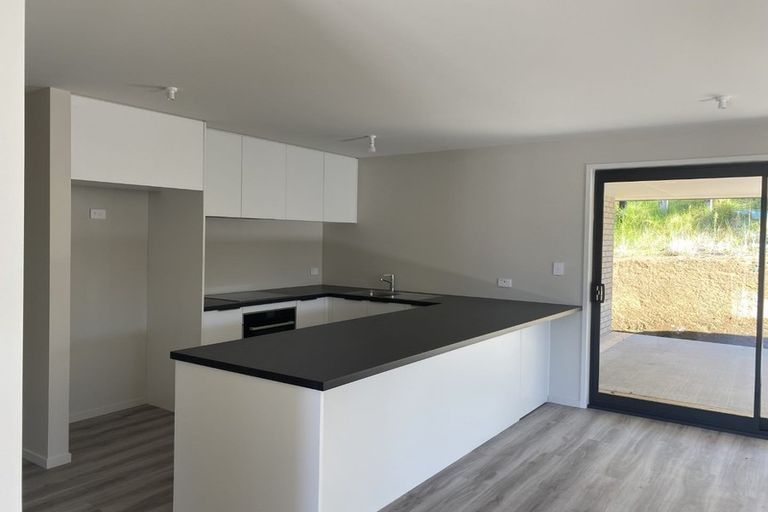 Photo of property in 21 Paritutu Road, Spotswood, New Plymouth, 4310