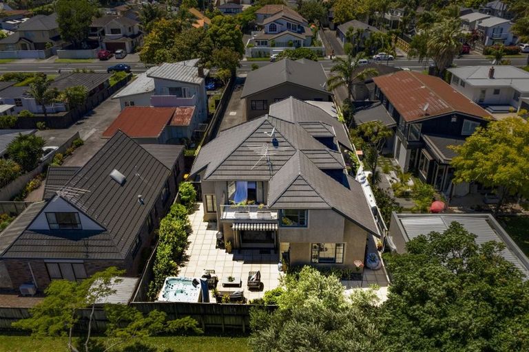 Photo of property in 55c Hattaway Avenue, Bucklands Beach, Auckland, 2012