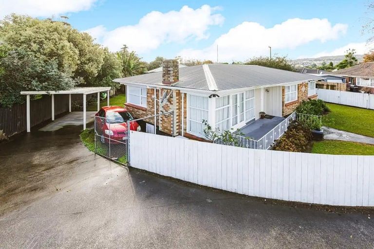 Photo of property in 19 Wilson Place, Papakura, 2110