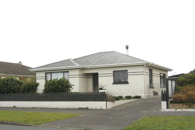 Photo of property in 100 Jenkin Street, Strathern, Invercargill, 9812