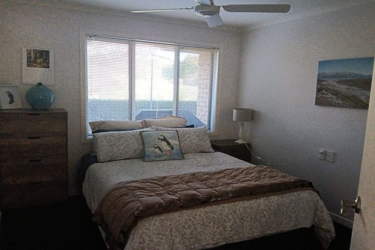 Photo of property in 2 Sovereign Isle Lane, Rototuna, Hamilton, 3210