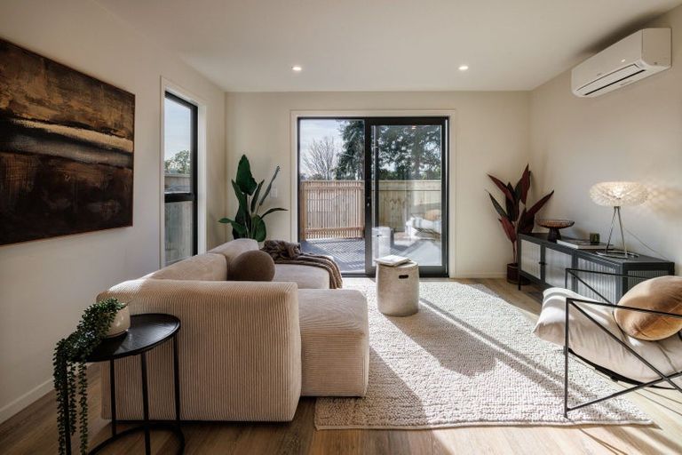 Photo of property in 9/3 Raukawa Street, Stokes Valley, Lower Hutt, 5019