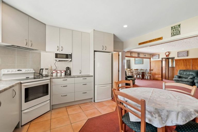 Photo of property in 861 Main North Road, Belfast, Christchurch, 8051