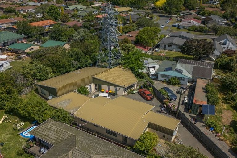 Photo of property in 1/29 Appleby Crescent, Burnside, Christchurch, 8053