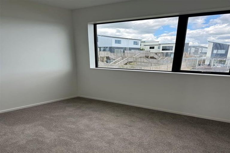 Photo of property in 4a Wahine Street, Papakura, 2110