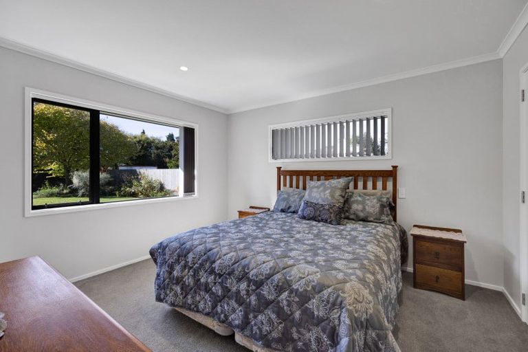 Photo of property in 50 Oberon Street, Stratford, 4332
