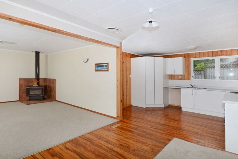 Photo of property in 18 Memorial Drive, Parahaki, Whangarei, 0112