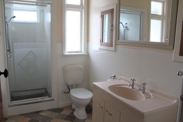 Photo of property in 21 Karamu Avenue, Takaro, Palmerston North, 4410