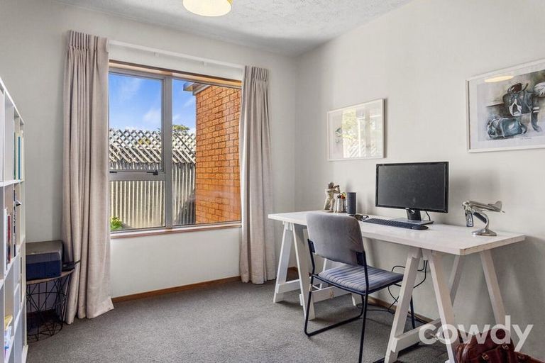 Photo of property in 1/10 Blair Avenue, Papanui, Christchurch, 8053