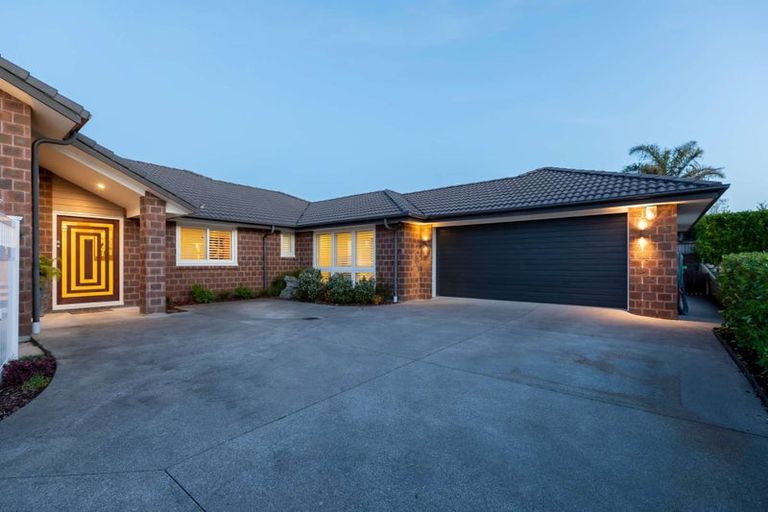 Photo of property in 14 Judith Anne Drive, Pukekohe, 2120