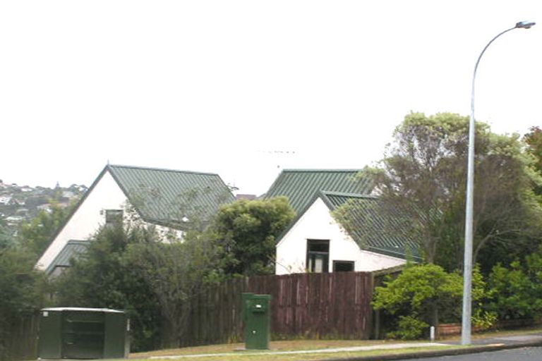 Photo of property in 68 Kennedy Avenue, Forrest Hill, Auckland, 0620
