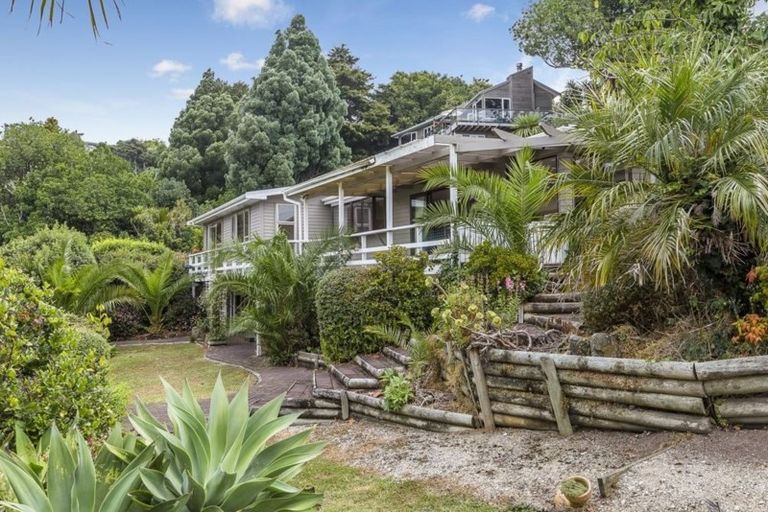 Photo of property in 10 Martin Road, Matakana, Warkworth, 0985