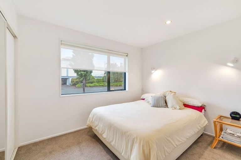 Photo of property in 28 Harvard Avenue, Wigram, Christchurch, 8042