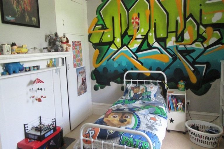 Photo of property in 1 Point Bush Road, Waimate, 7924