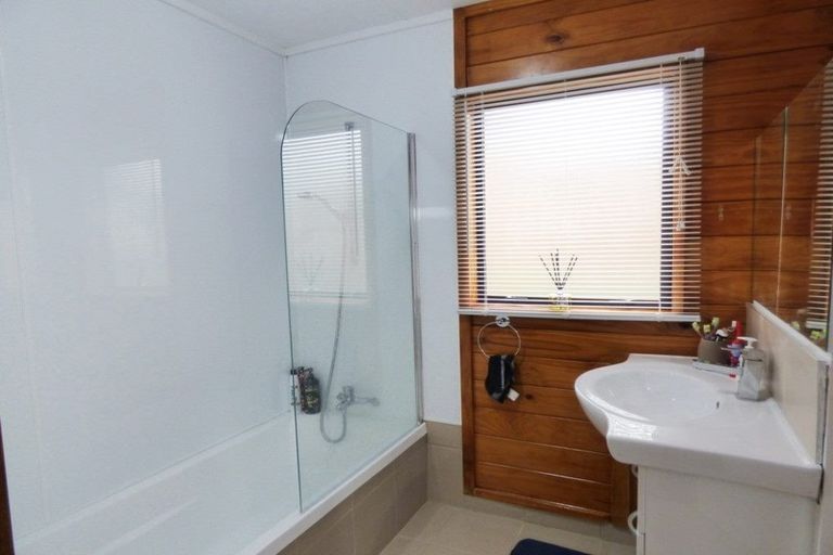 Photo of property in 9 Hobart Drive, Spotswood, New Plymouth, 4310