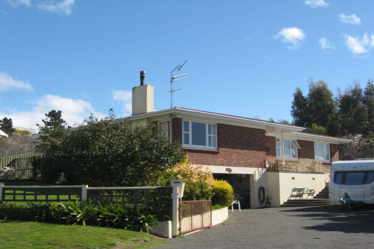 Photo of property in 34 Domain Road, Waipawa, 4210