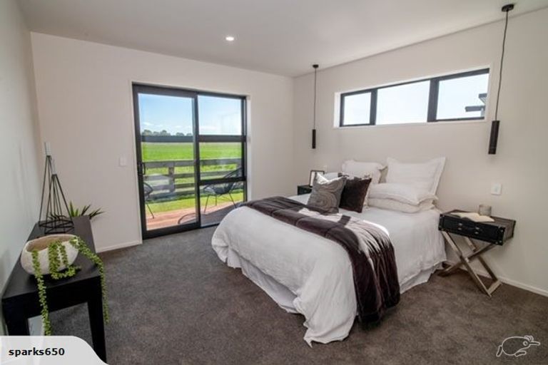 Photo of property in 7 Grey View Grove, Rangiora, 7400