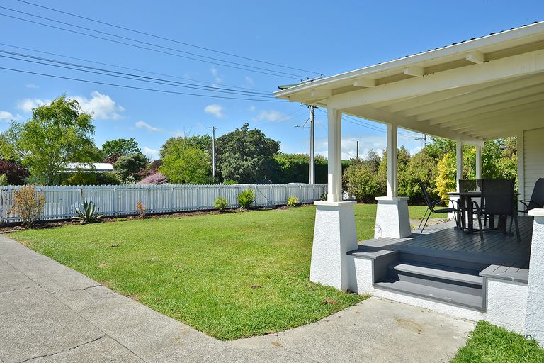 Photo of property in 4 Naples Street, Martinborough, 5711