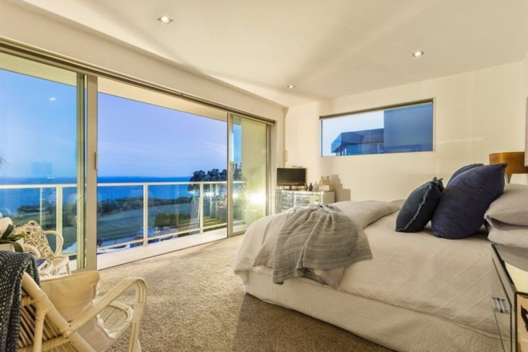 Photo of property in 59 Tiri Road, Manly, Whangaparaoa, 0930