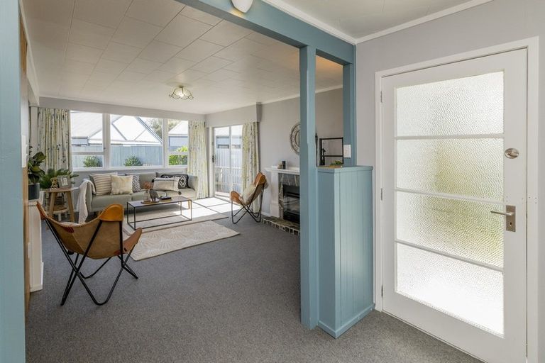 Photo of property in 183 Tiro Tiro Road, Levin, 5510