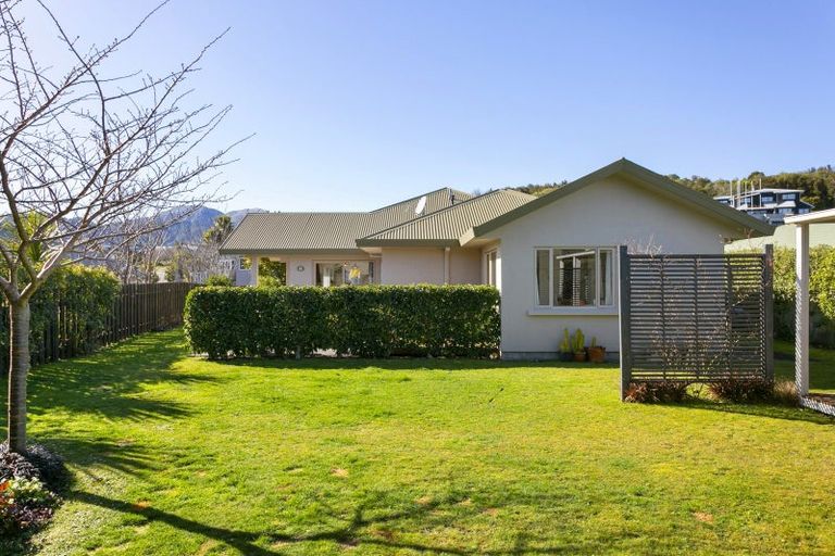 Photo of property in 54 Arrowsmith Avenue, Waipahihi, Taupo, 3330