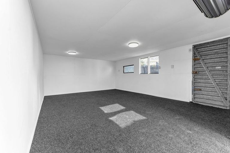 Photo of property in 3 Kendall Court, Wattle Downs, Auckland, 2103