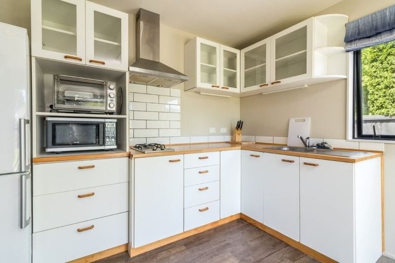 Photo of property in 15 Attlee Crescent, Bryndwr, Christchurch, 8053