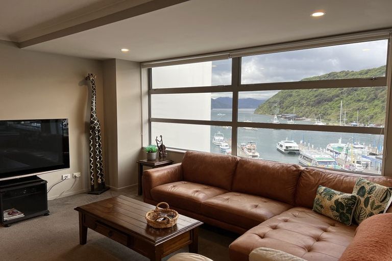 Photo of property in Oxleys Rock Apartments, 503/6 London Quay, Picton, 7220