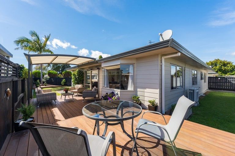 Photo of property in 56c Hartford Avenue, Papamoa Beach, Papamoa, 3118