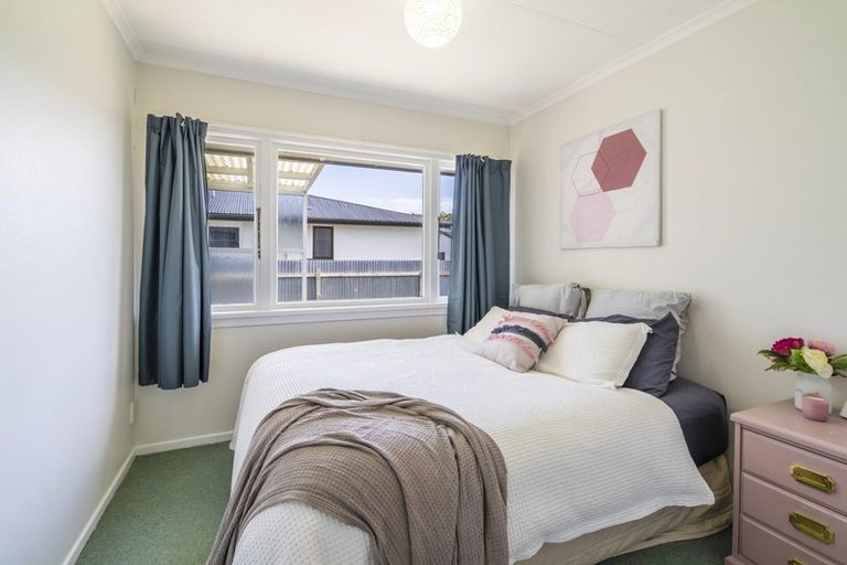 Photo of property in 105 Derwent Crescent, Glengarry, Invercargill, 9810