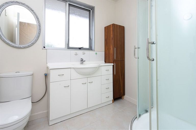 Photo of property in 126 Jeffreys Road, Strowan, Christchurch, 8052